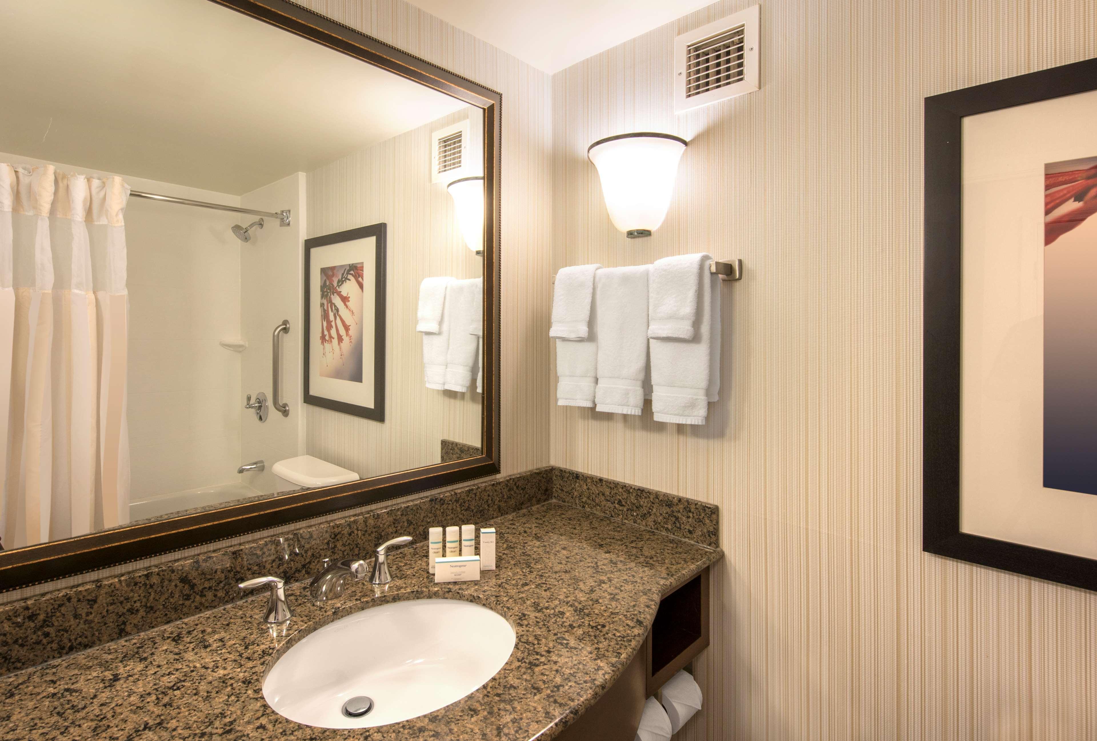 Hilton Garden Inn Denver South Park Meadows Area Сентенниал Экстерьер фото