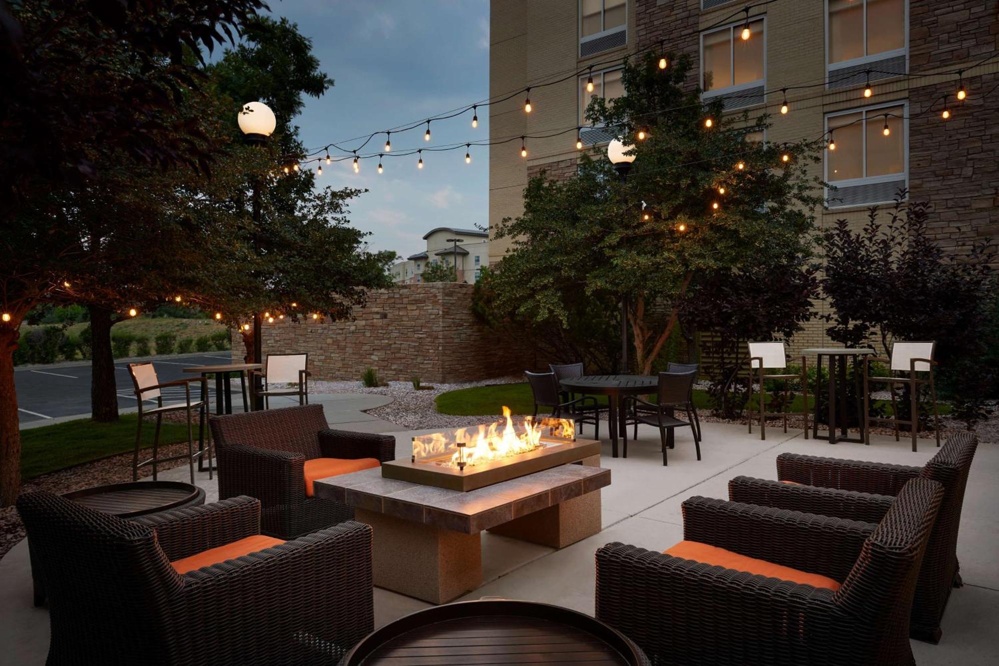 Hilton Garden Inn Denver South Park Meadows Area Сентенниал Экстерьер фото